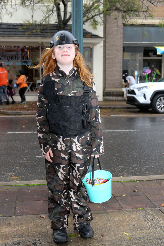 Halloween Trick or Treat Downtown Morganton 2019-9501.JPG